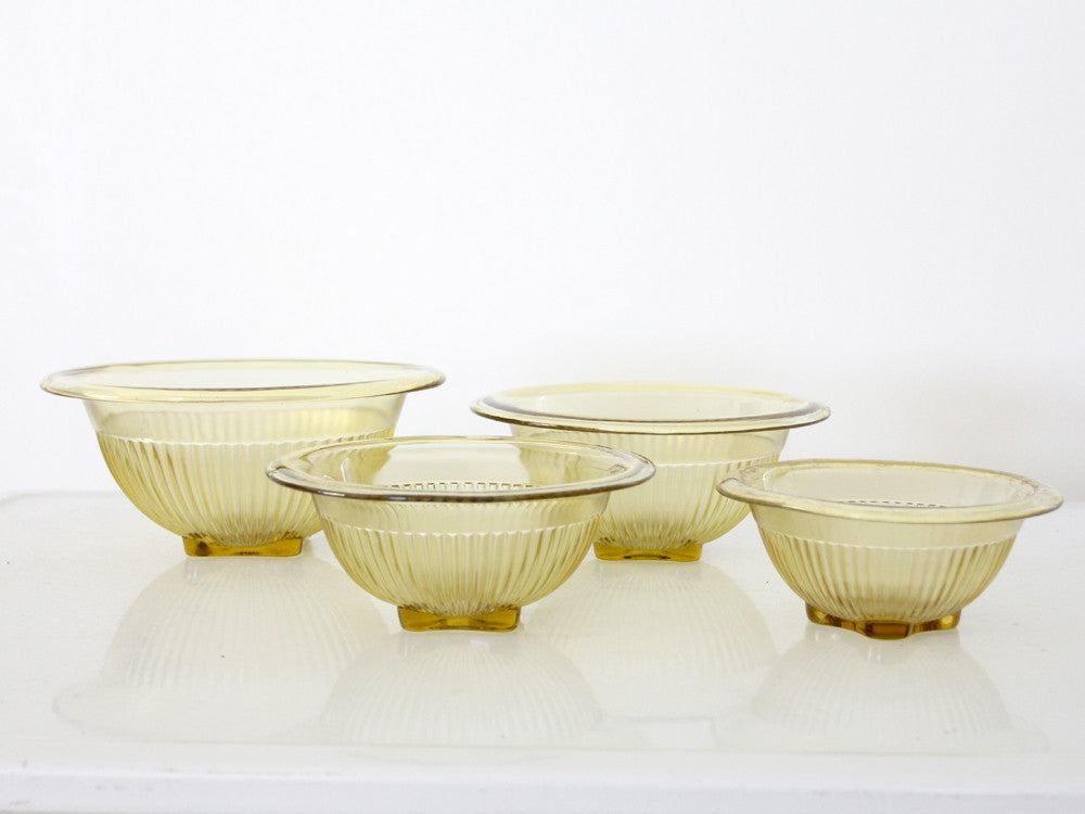 1930s federal glass co mixing bowl collection in amber