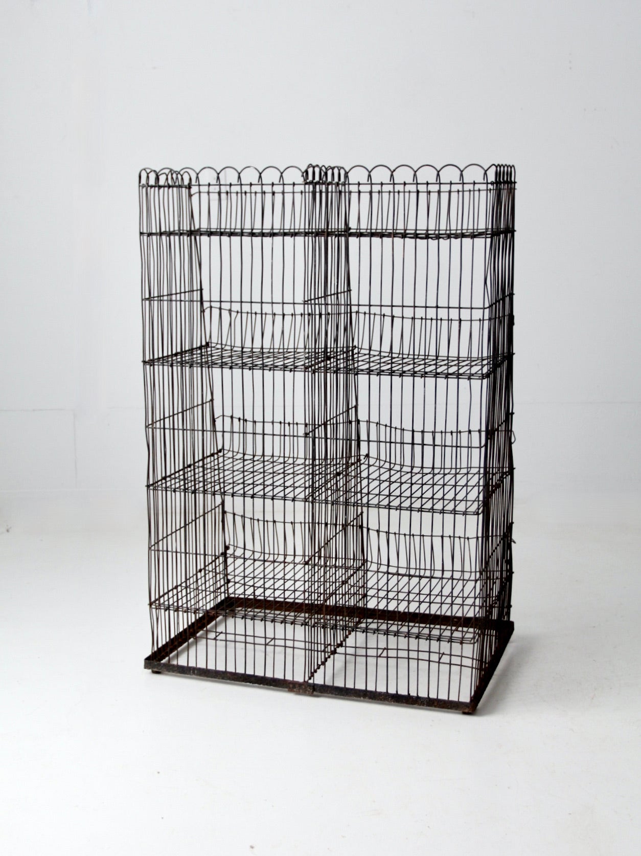 vintage wire display rack – 86 Vintage
