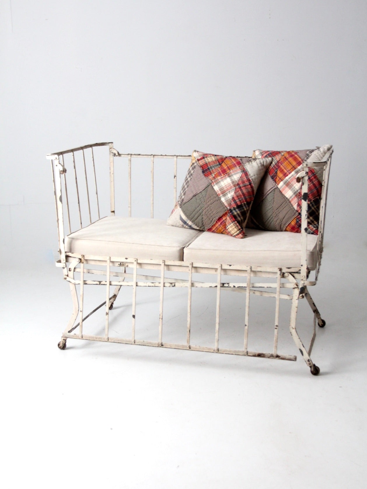 vintage iron daybed 86 Vintage