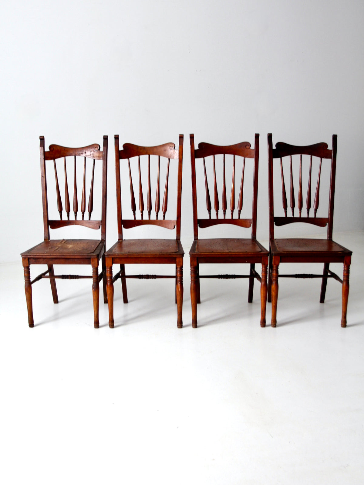 antique wooden dining chairs set/4