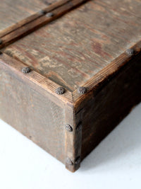 vintage wooden double lid box