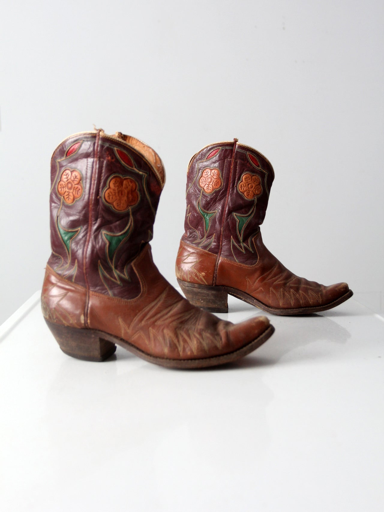 vintage 50s Acme inlay boots, size 10 D