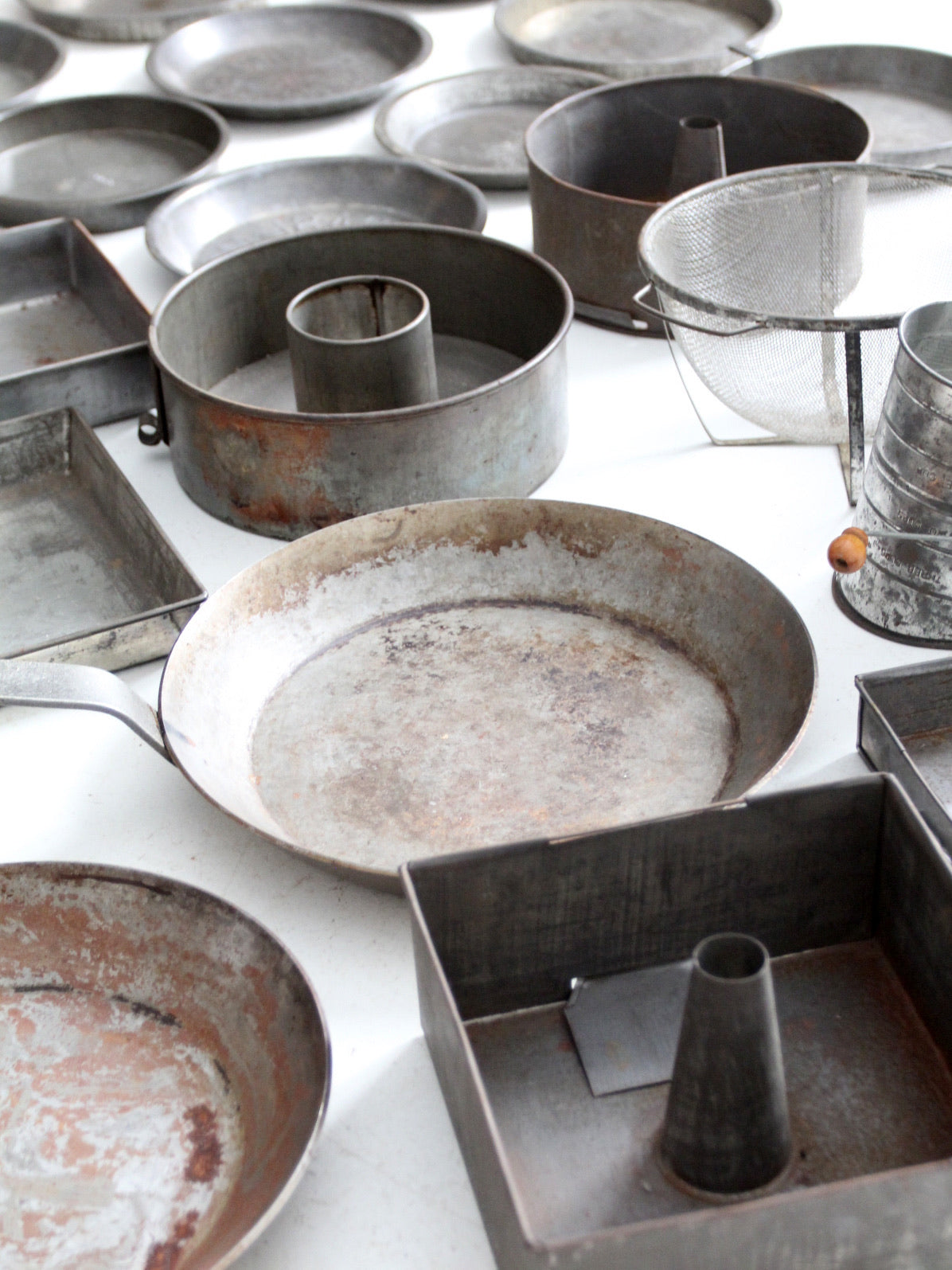vintage kitchen baking pan collection 86 Vintage