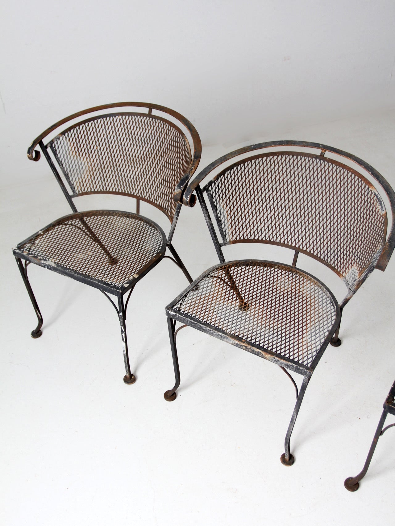 iron mesh patio chairs