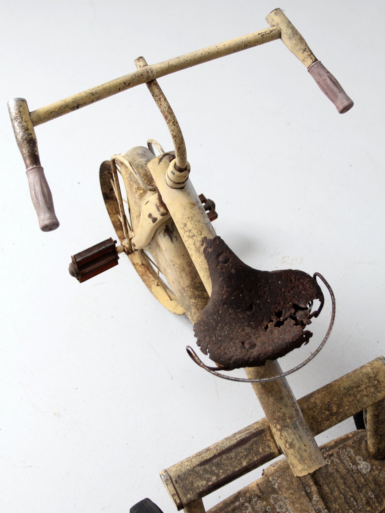 vintage tricycle – 86 Vintage
