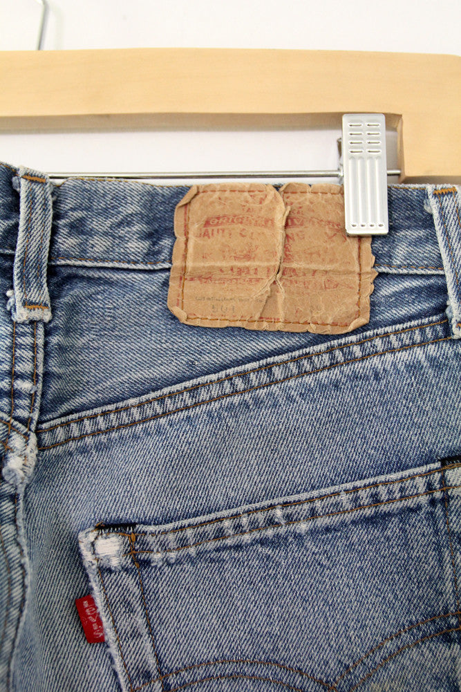 vintage levis 501 denim jeans