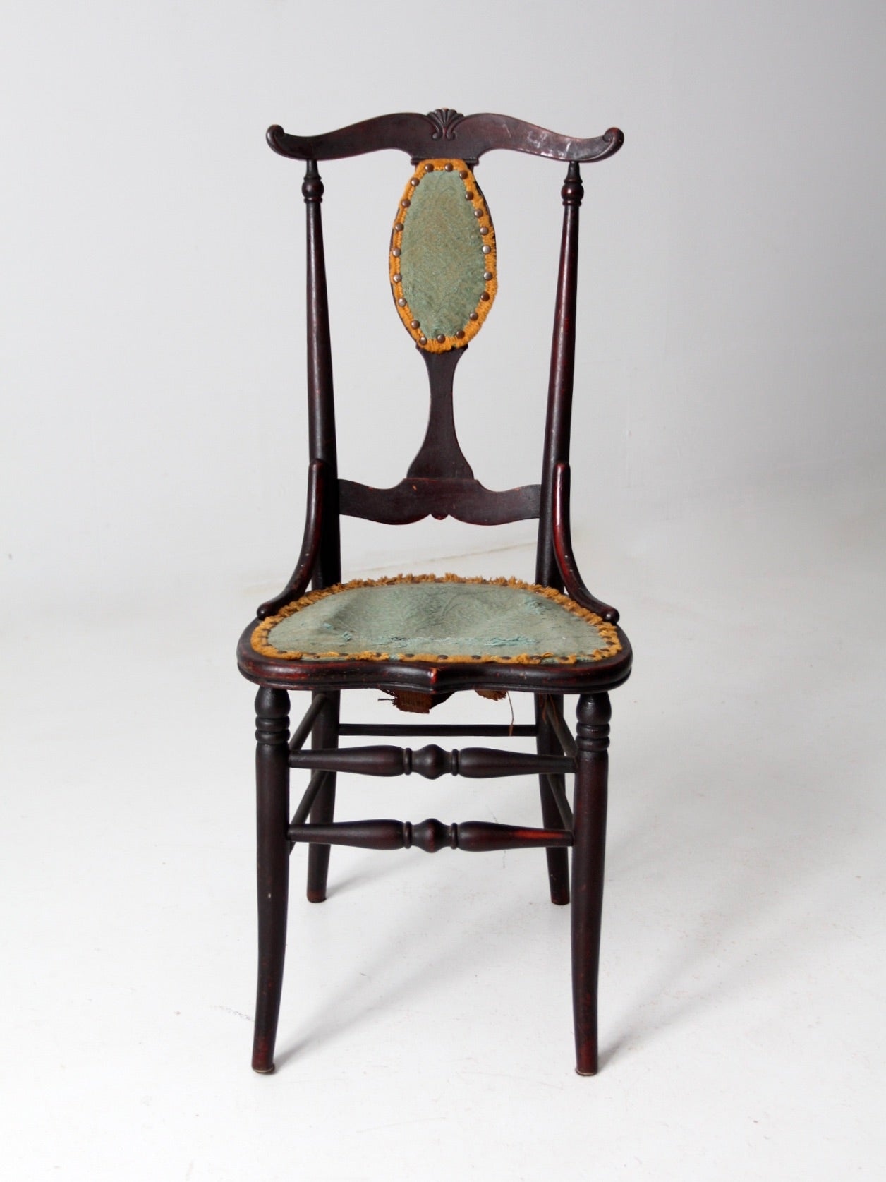 antique yoke back accent chair