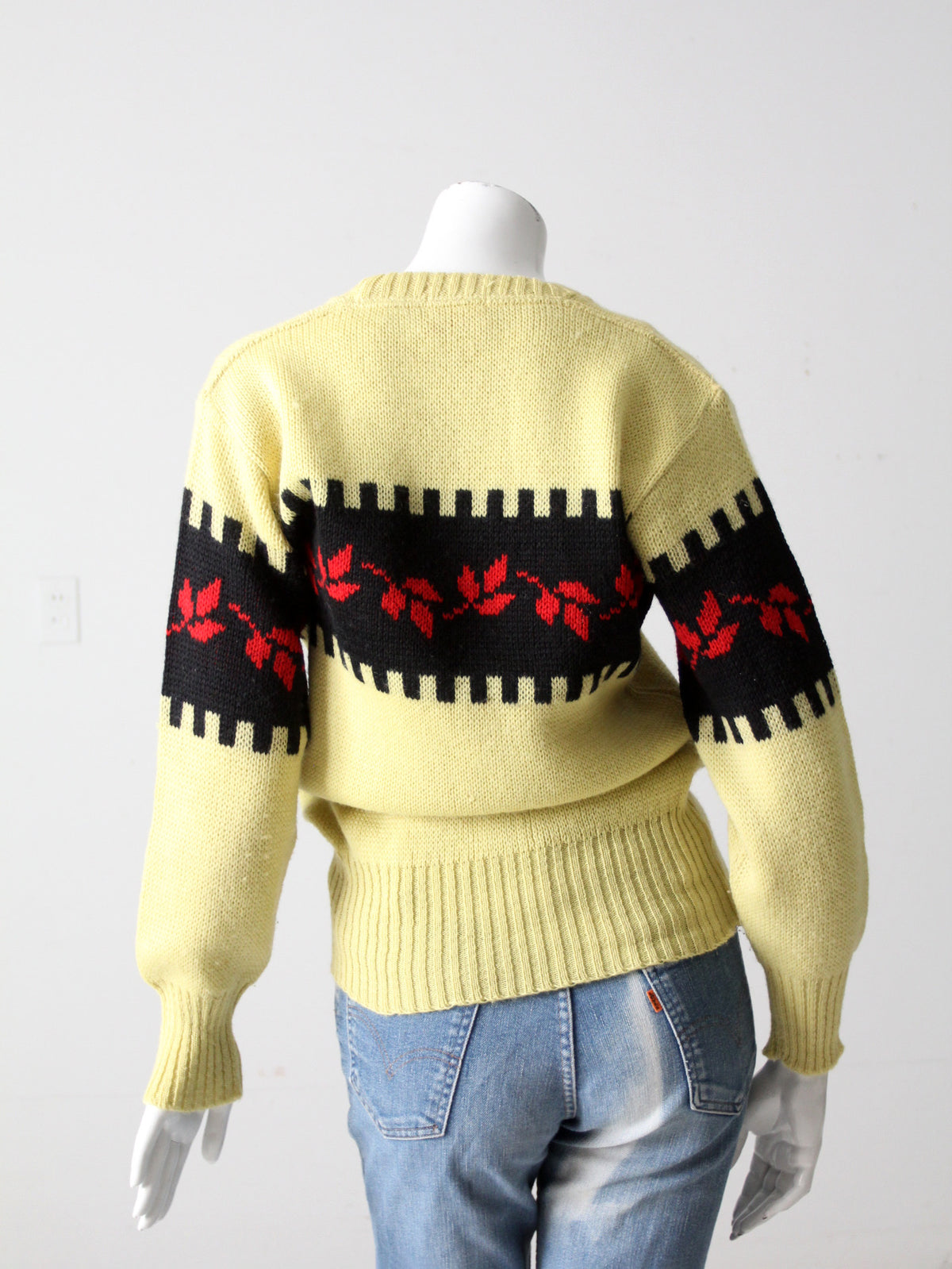 vintage 50s sweater by The Kandahar