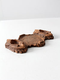 vintage 40s Syroco style pipe holder