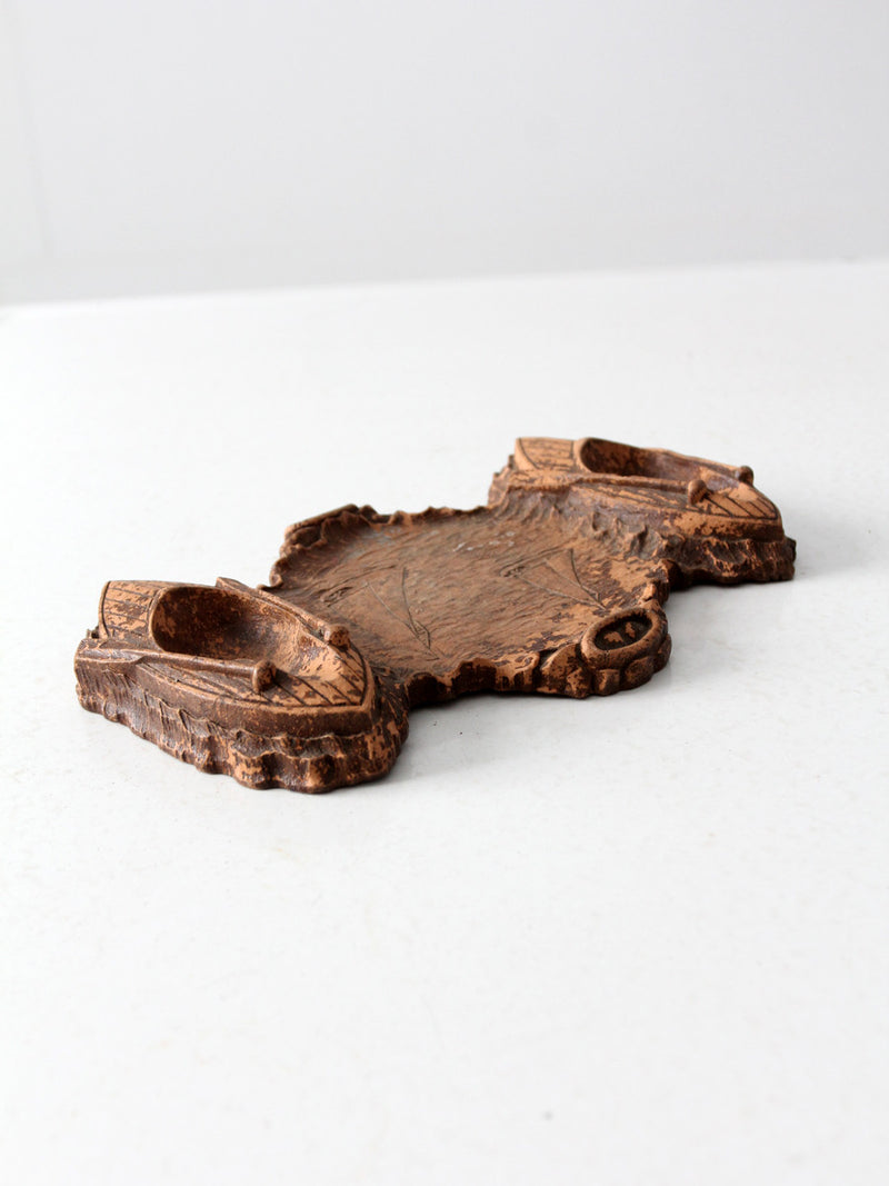 vintage 40s Syroco style pipe holder