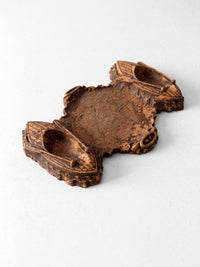 vintage 40s Syroco style pipe holder