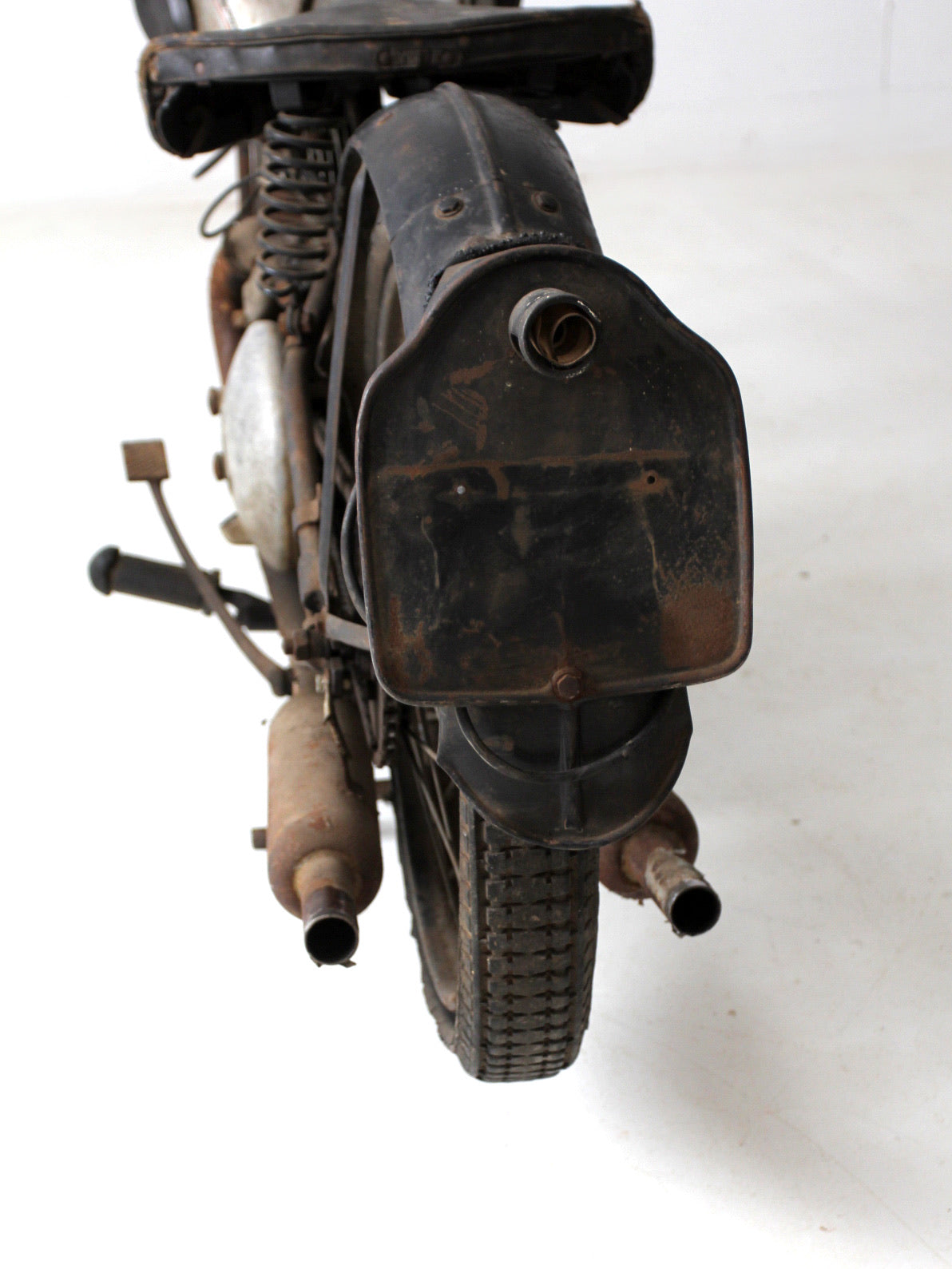 Ambassador Motorcycle – 86 Vintage