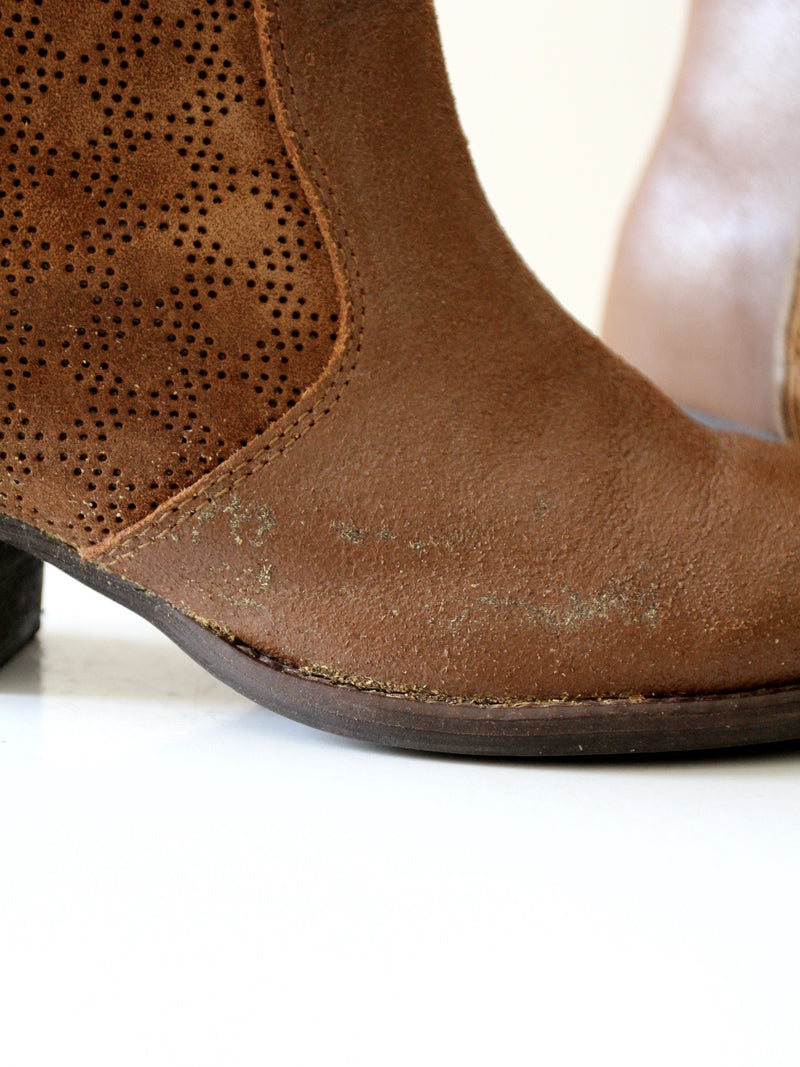 EMU Australia pre-owned leather ankle boots, size 7