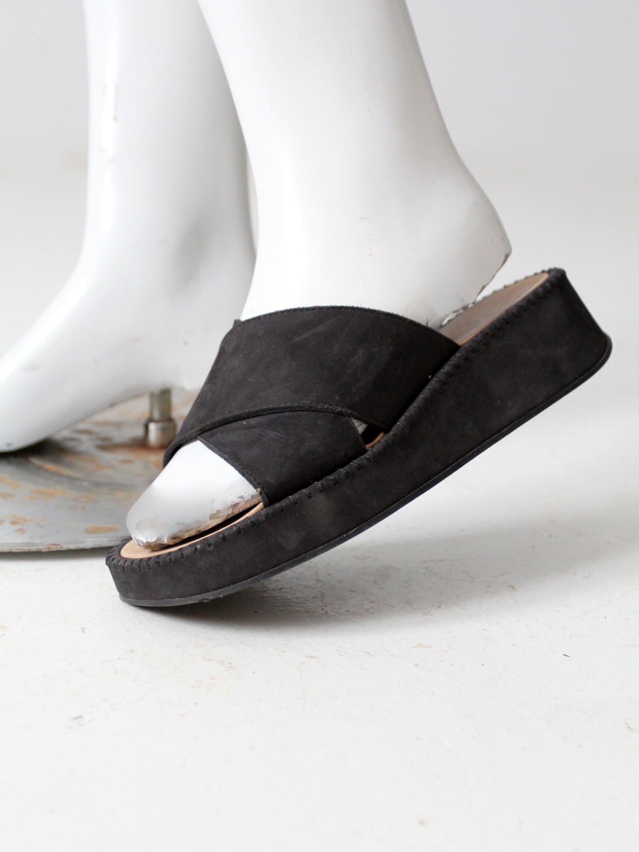 90s sandals black store