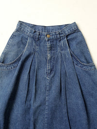 vintage 80s denim skirt by Cherokee