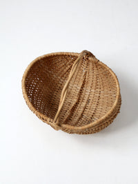 vintage harvet basket