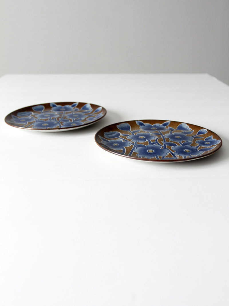 vintage floral plates pair