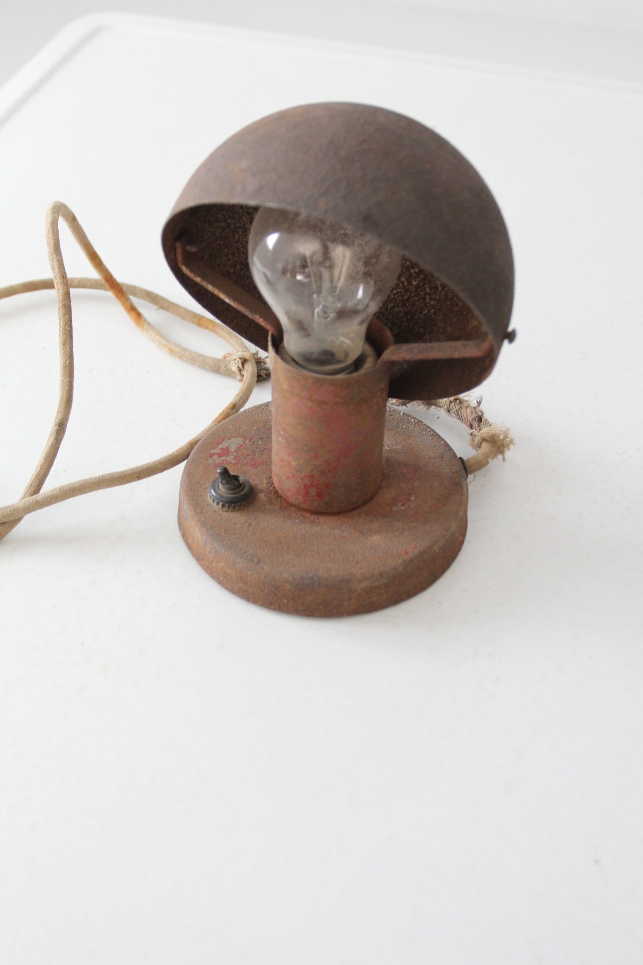 vintage industrial work lamp