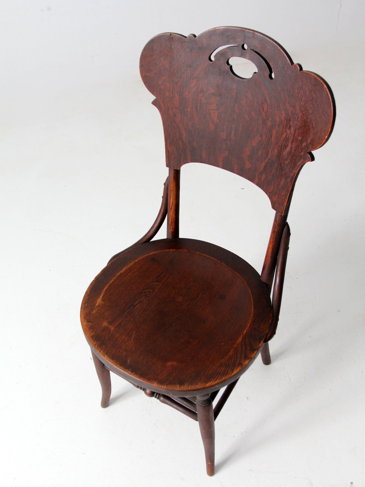 antique bentwood chair with cut out back – 86 Vintage