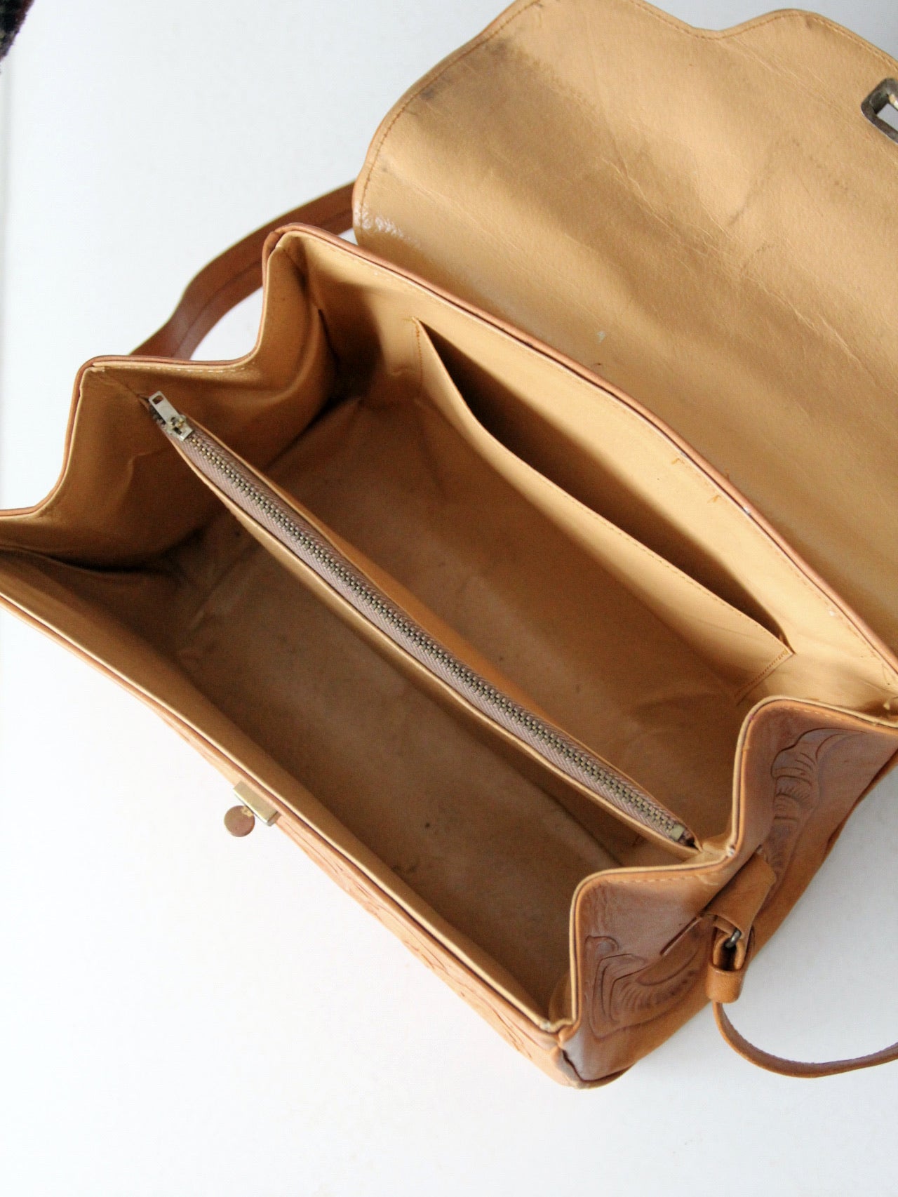 vintage 70s tooled leather bag