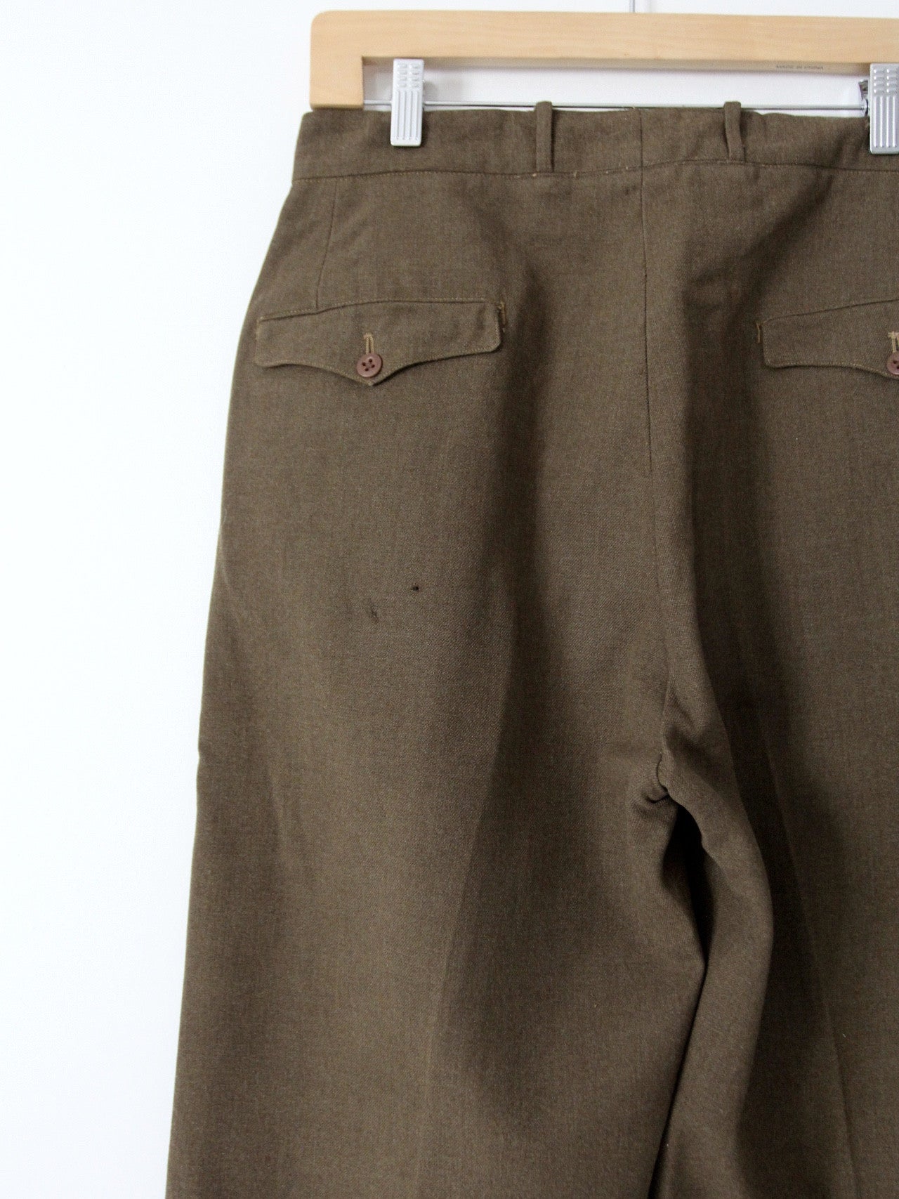 Trousers, Enlisted Men's, Service, Olive Drab (Specification QMC 8-83 Dated  7 April 1930). Trousers, Wool, Serge, Olive-Drab Light Shade; Trousers, Wool,  Serge, Special, Olive-Drab Light Shade; Trousers, Wool, Elastique,  Olive-Drab, 18-ounce; Trousers,