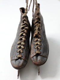 vintage AG Spaulding Silver Wing ice skates