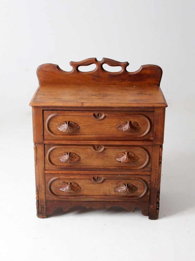 antique chest of drawers