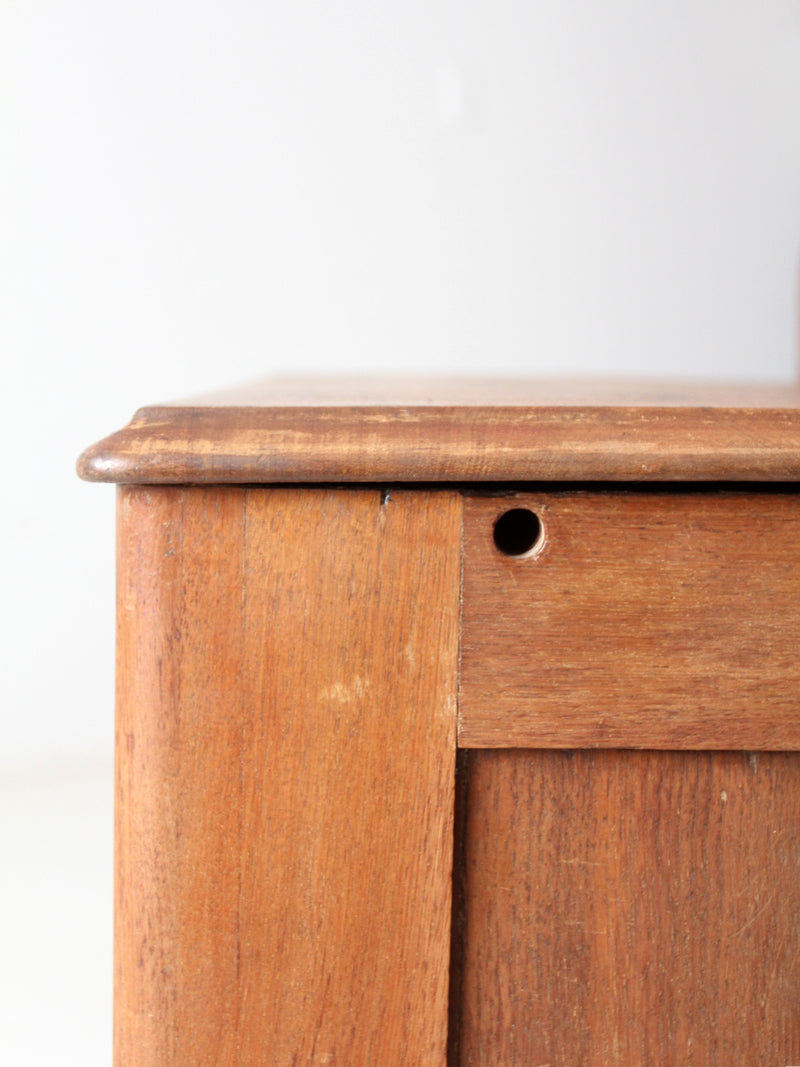 antique chest of drawers