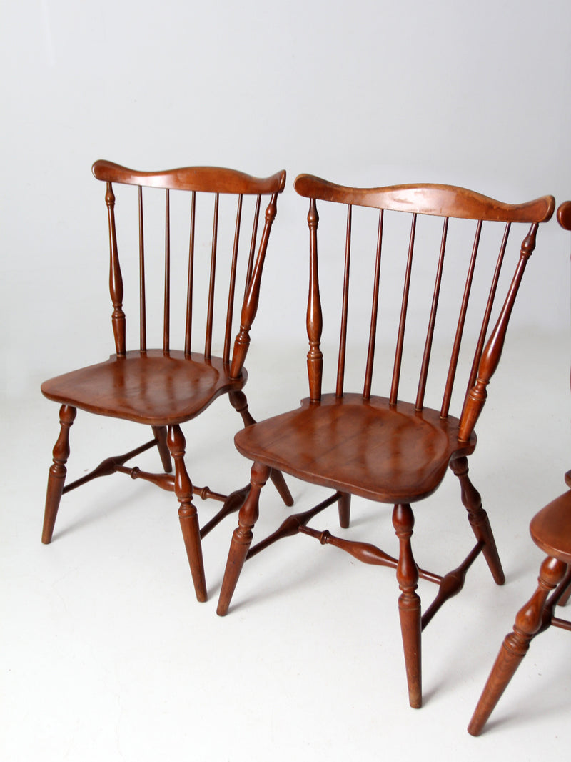 mid-century Windsor dining chairs set of 4