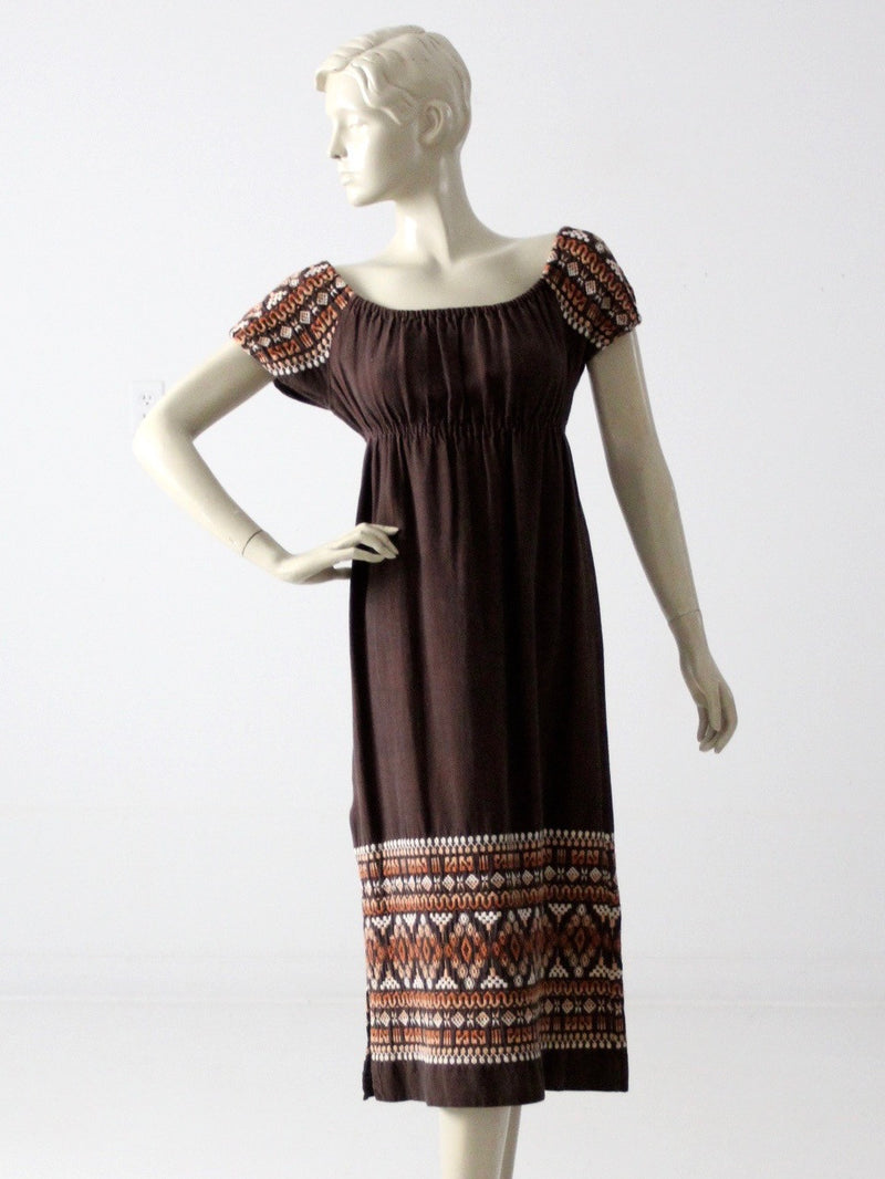 vintage 70s embroidered peasant dress