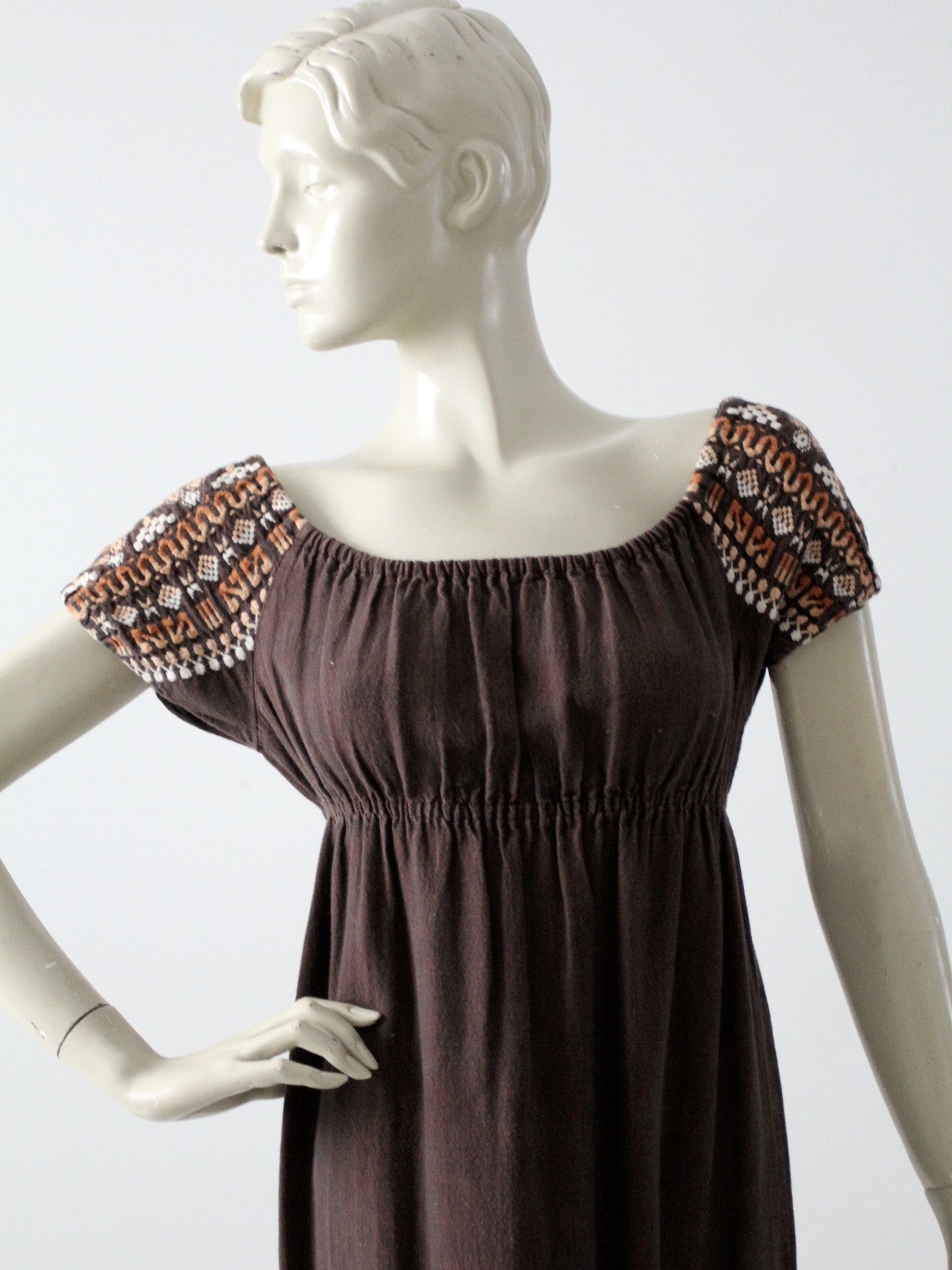 vintage 70s embroidered peasant dress vintage 70s embroidered peasant dress