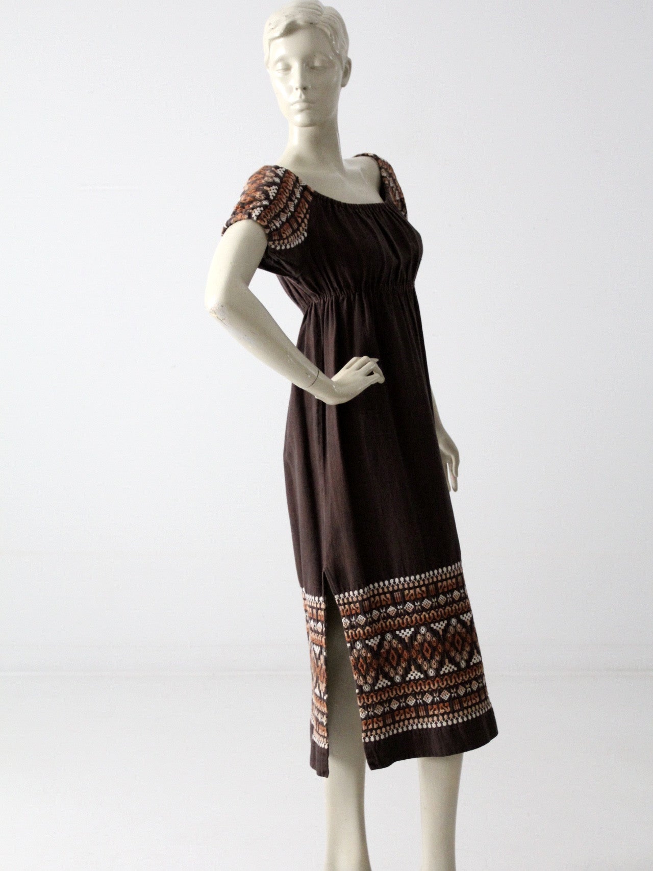 vintage 70s embroidered peasant dress – 86 Vintage