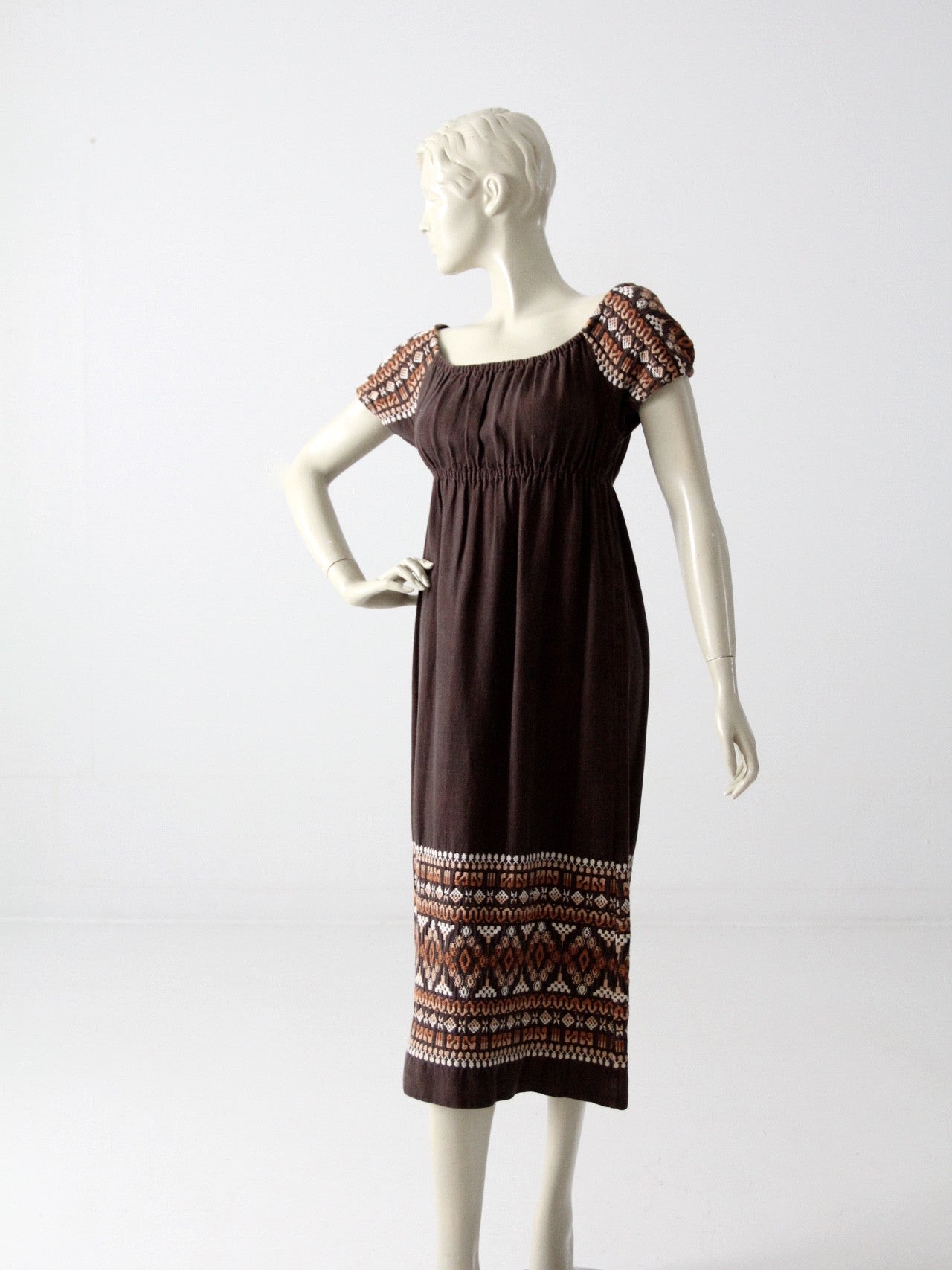 vintage 70s embroidered peasant dress vintage 70s embroidered peasant dress