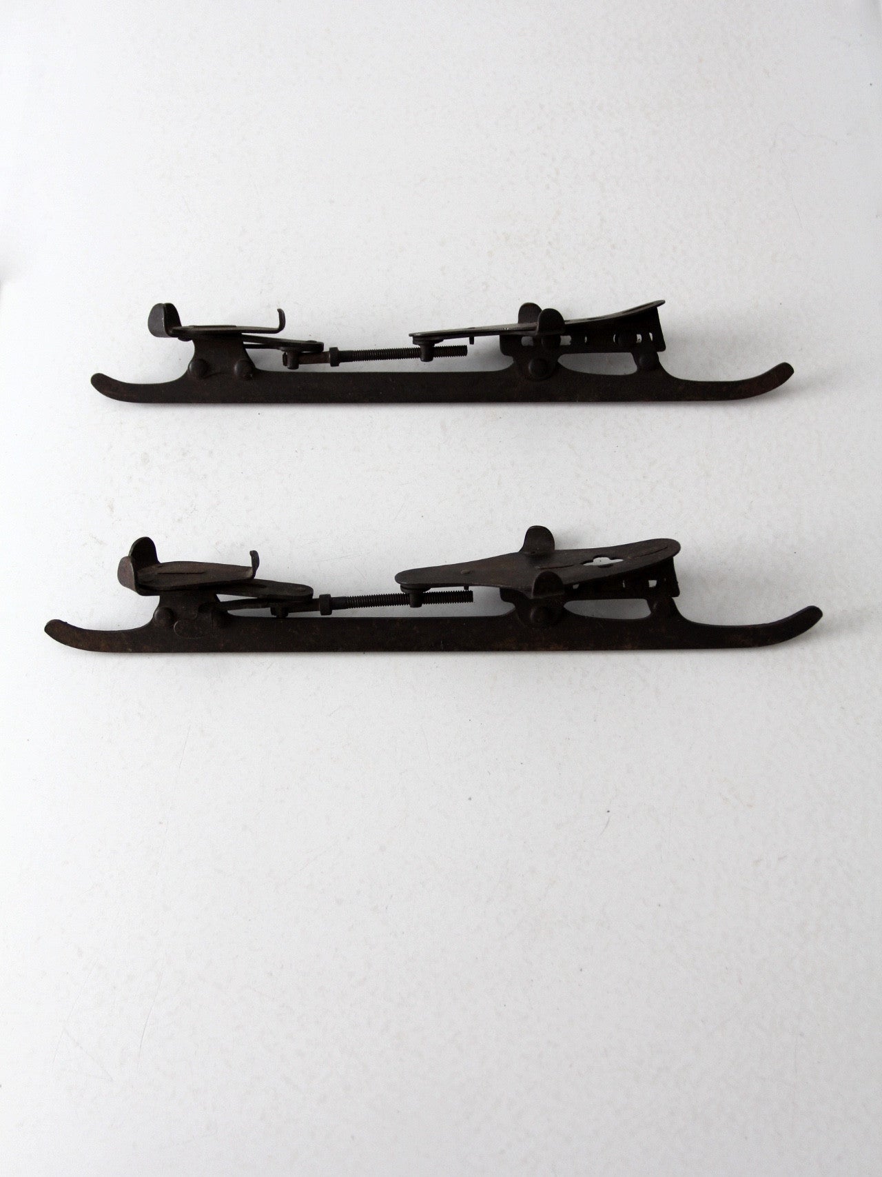 Antique outlet ice skates