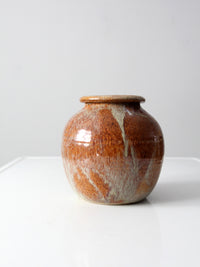 vintage pottery vase circa 1985