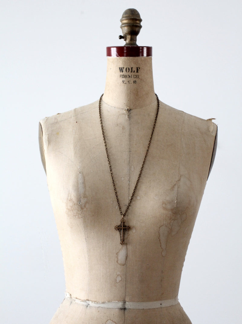 vintage cross pendant necklace