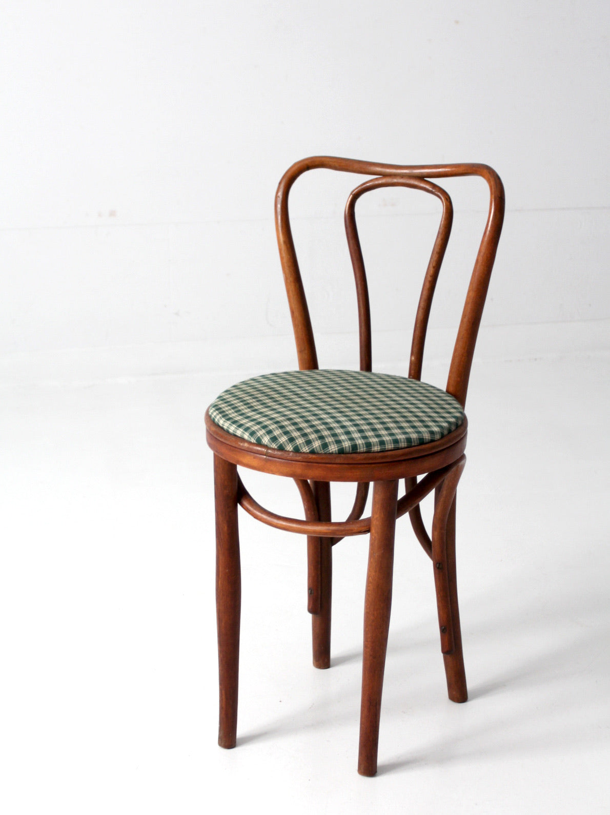 antique bentwood chair with upholstered seat – 86 Vintage