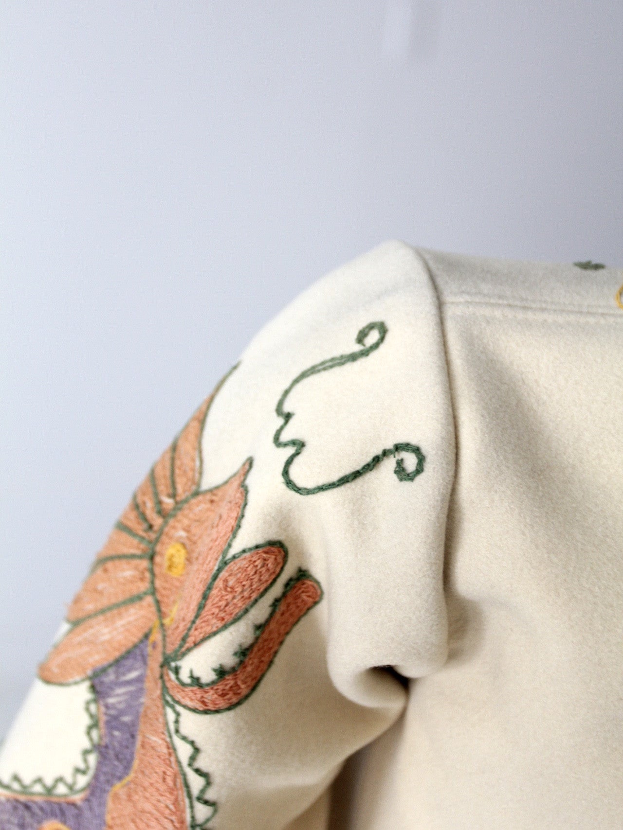 vintage 40s embroidered dragon wool tourist jacket