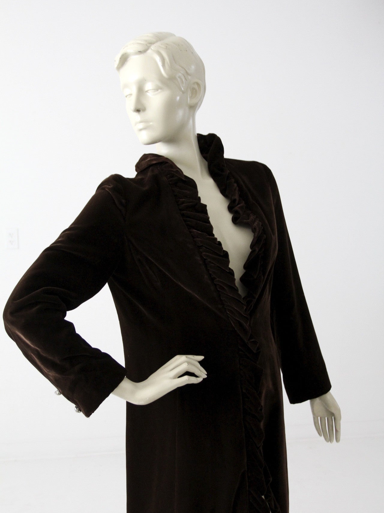 vintage 50s velvet opera coat by Miss Bergdorf