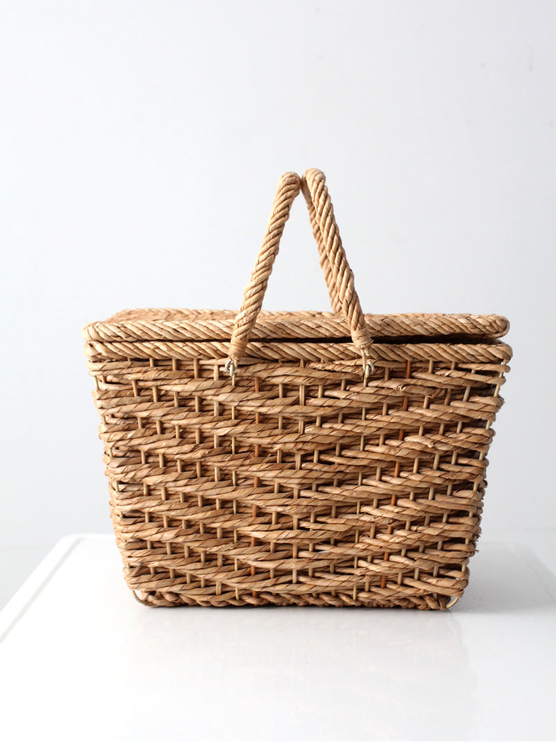 vintage sisal picnic basket