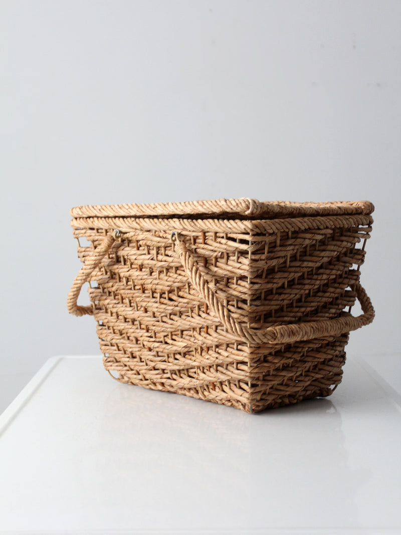 vintage sisal picnic basket