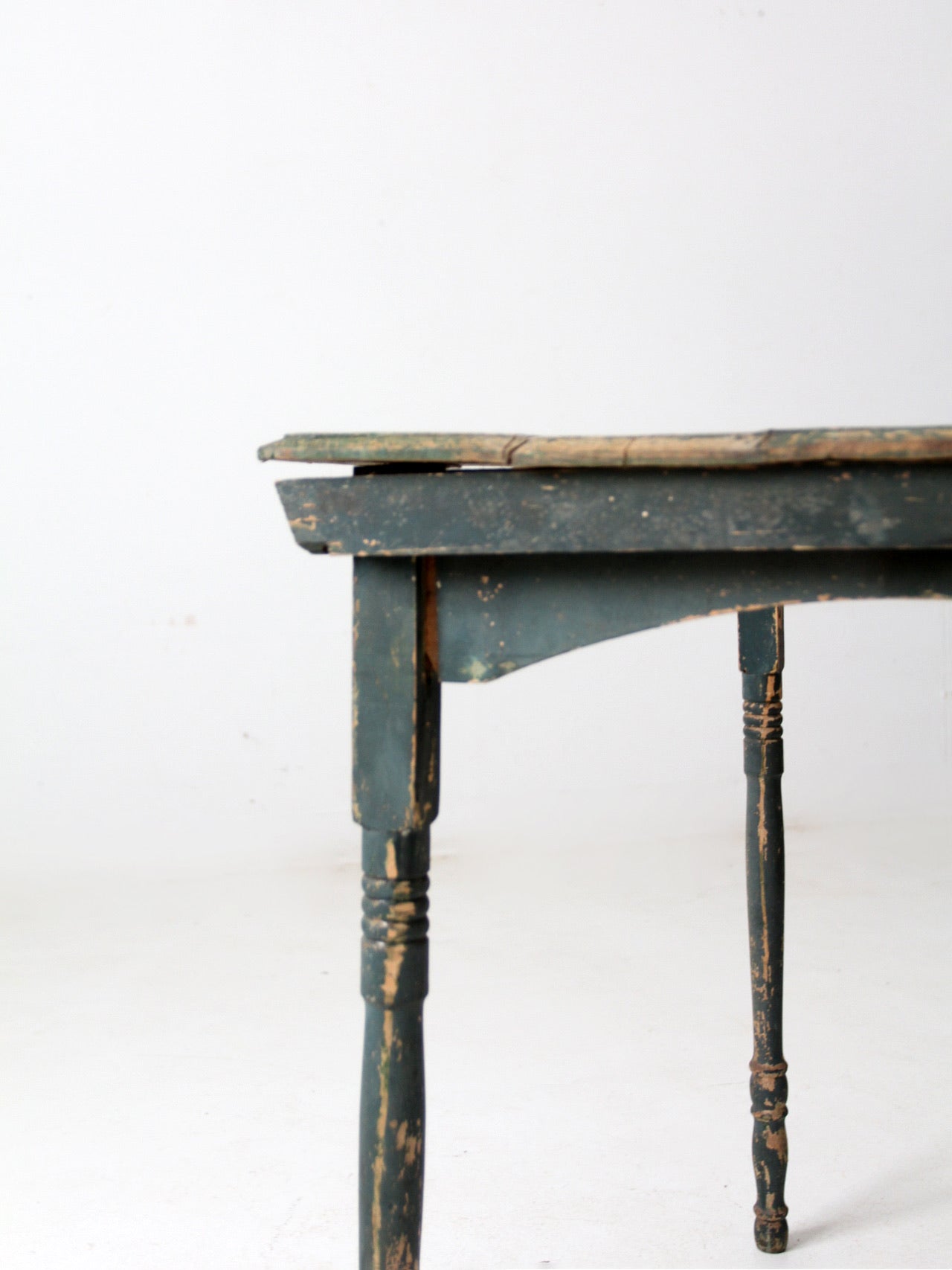 antique painted wood folding table – 86 Vintage