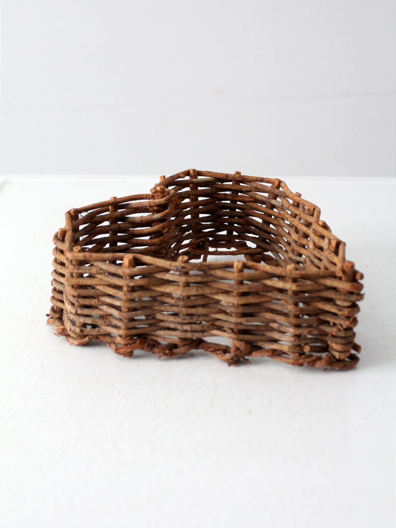 vintage twig heart basket