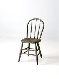 antique farmhouse bow back Windsor chair