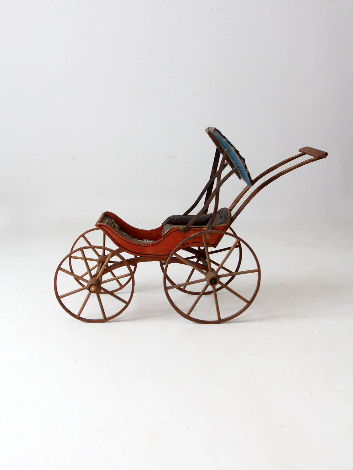 Victorian doll carriage with canopy – 86 Vintage