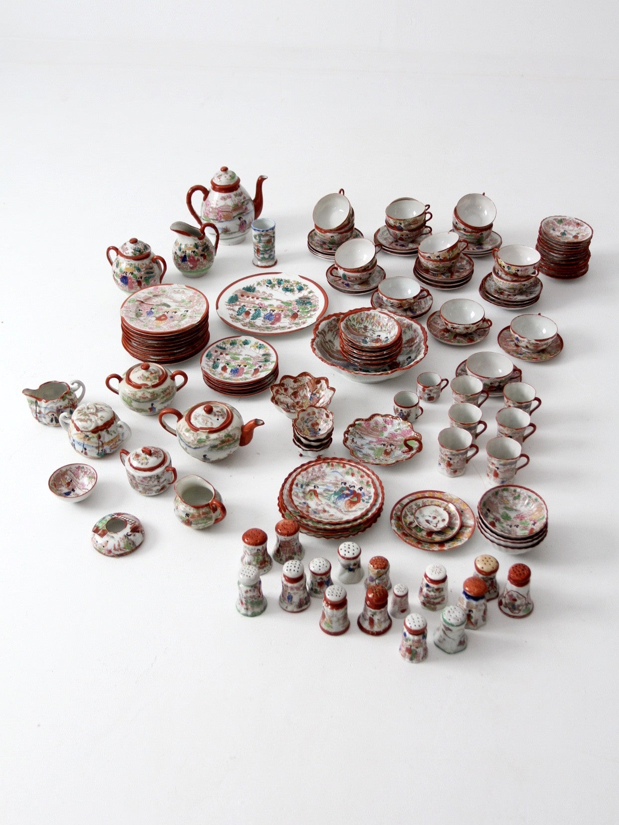 antique "Geisha Girl" Japanese porcelain dish collection