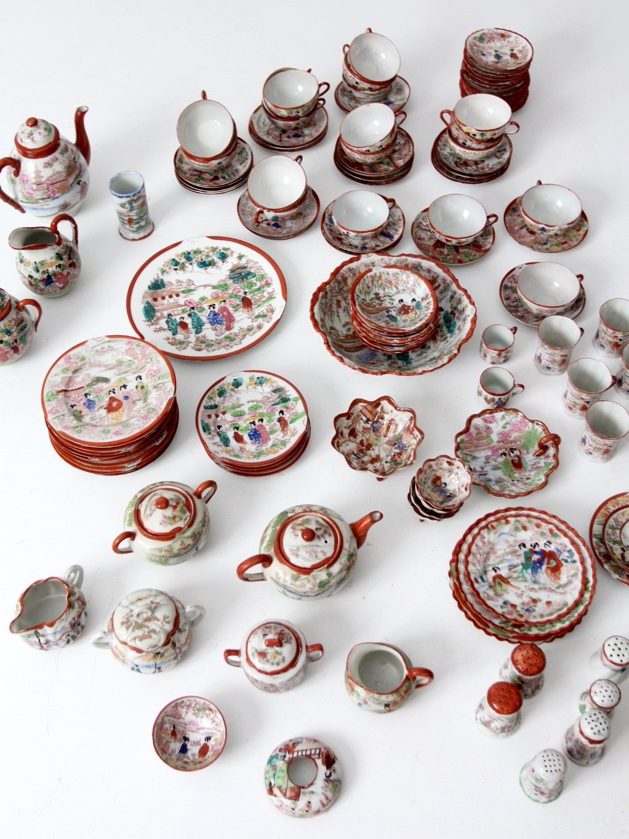 antique "Geisha Girl" Japanese porcelain dish collection