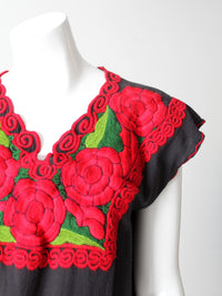vintage 70s floral huipil style blouse