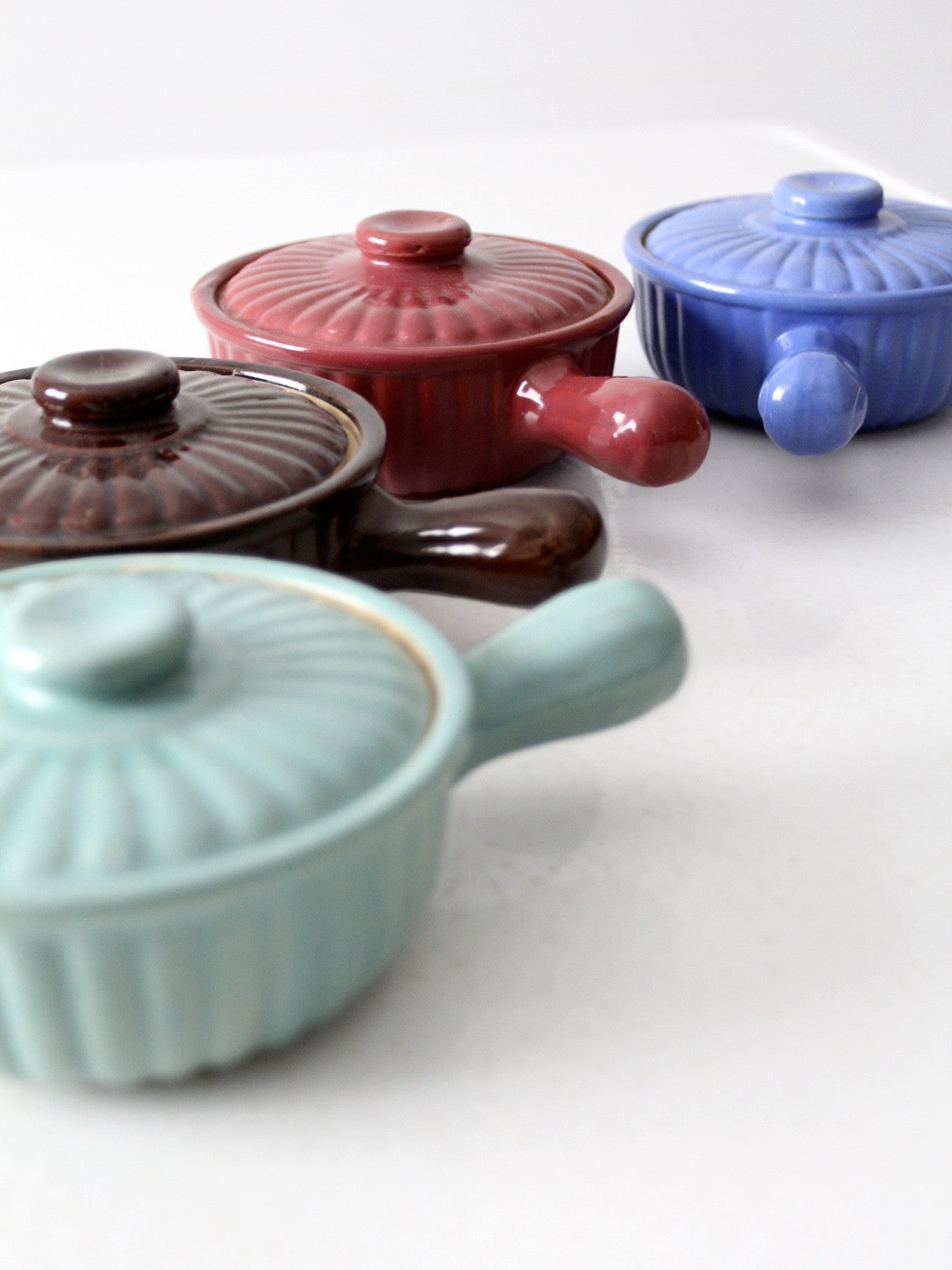 vintage USA pottery soup bowl, set of 4