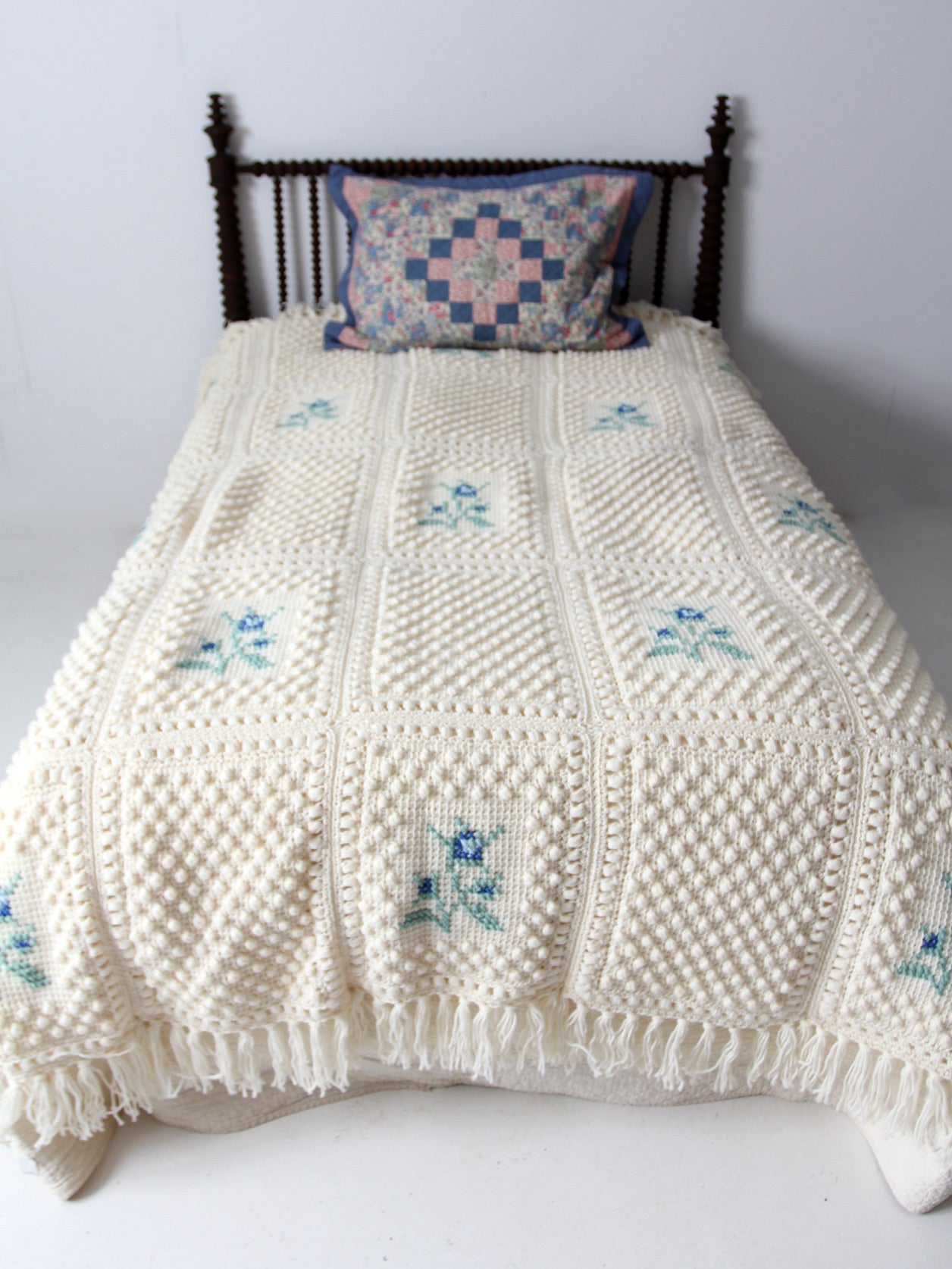 vintage knit blanket